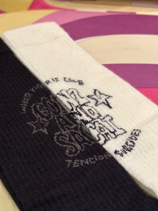 Socks / mou annex