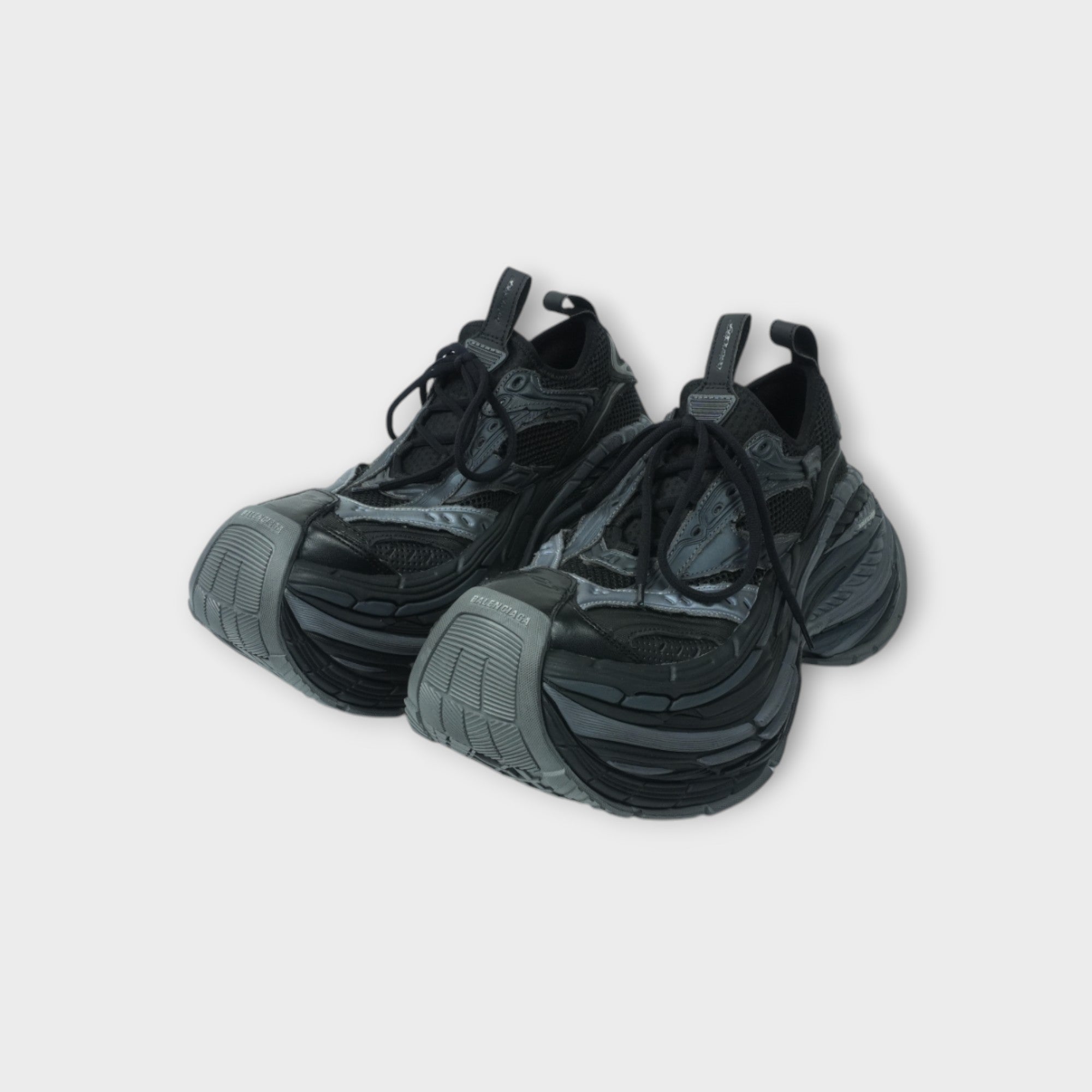 BALENCIAGA BLACK フラワークロシェ黒メッシュアーカイブ