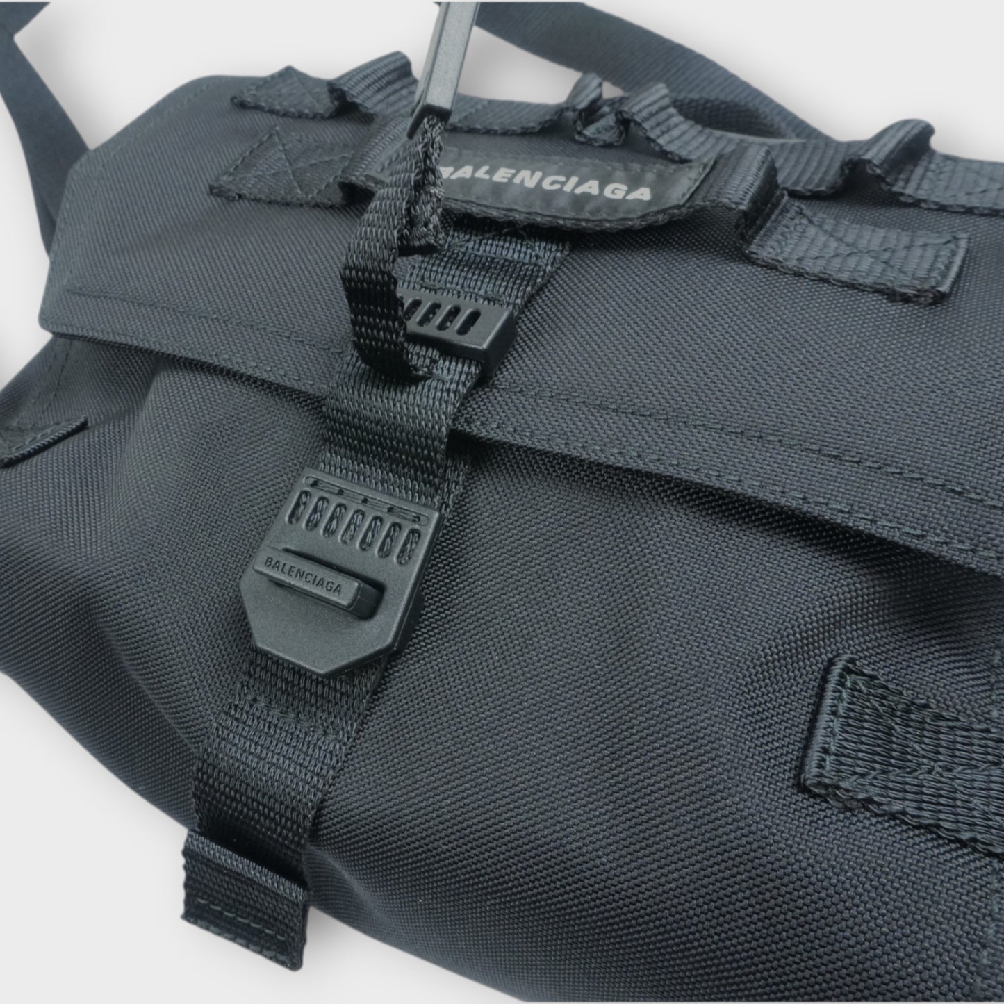 BALENCIAGA ARMY MESSENGER S
