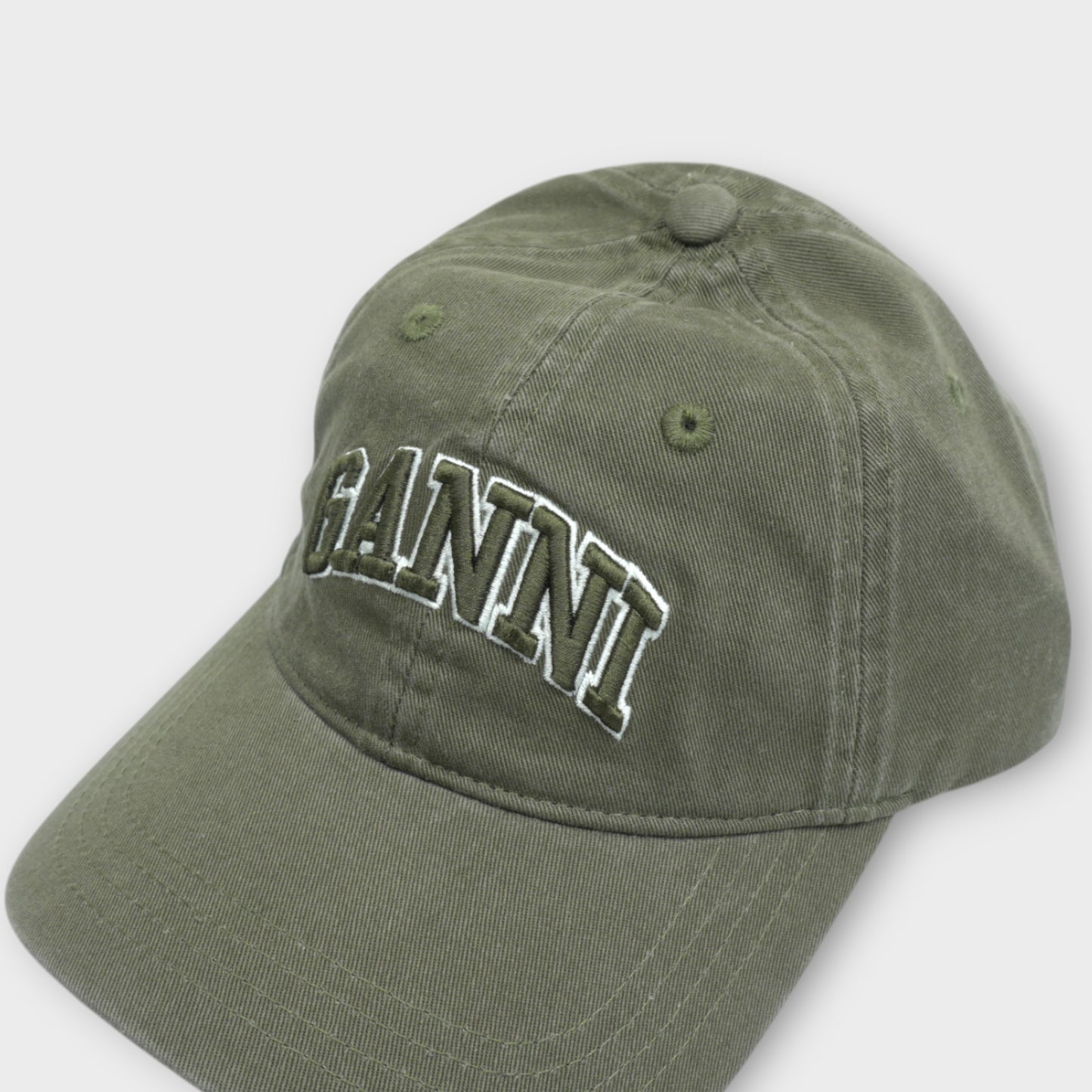 GANNI Washed Cotton Canvas Cap Emb