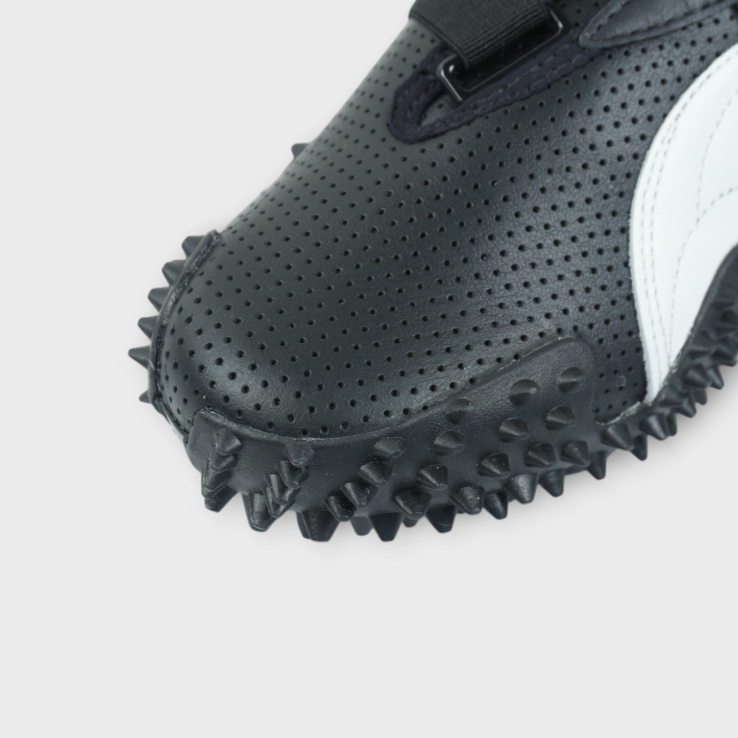 PUMA MOSTRO PERF