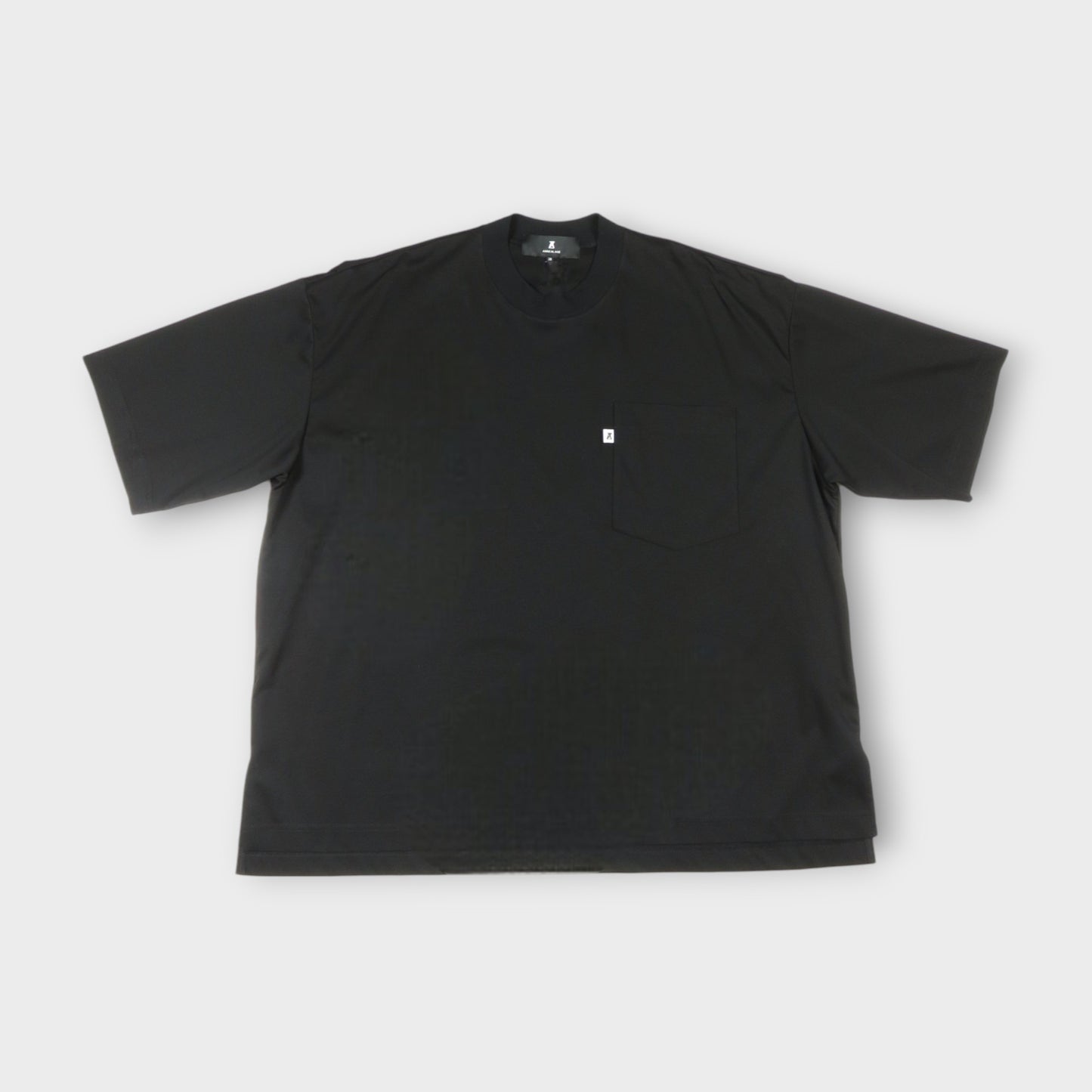 ANREALAGE OVERSIZE POCKET TEE