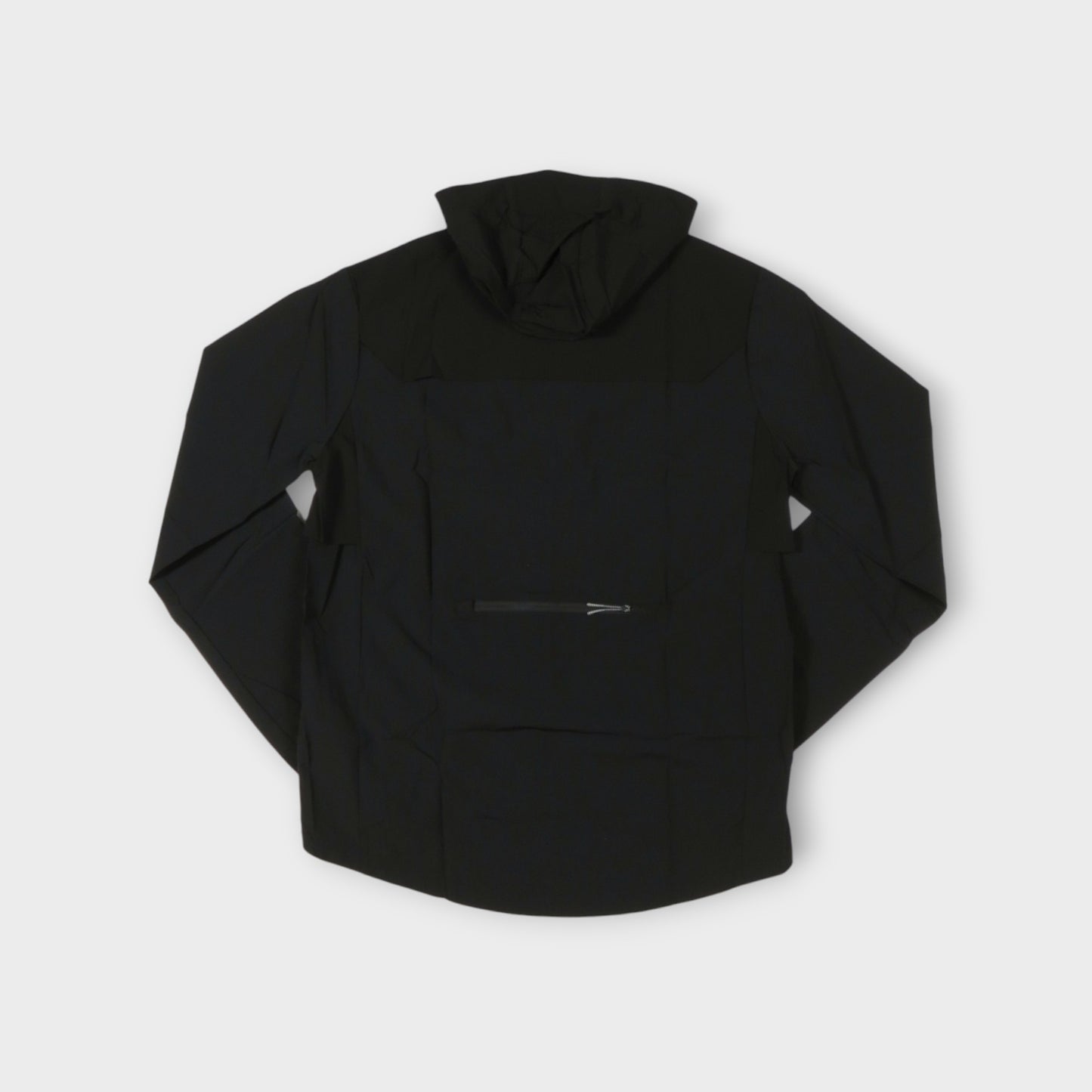 ROA Windbreaker