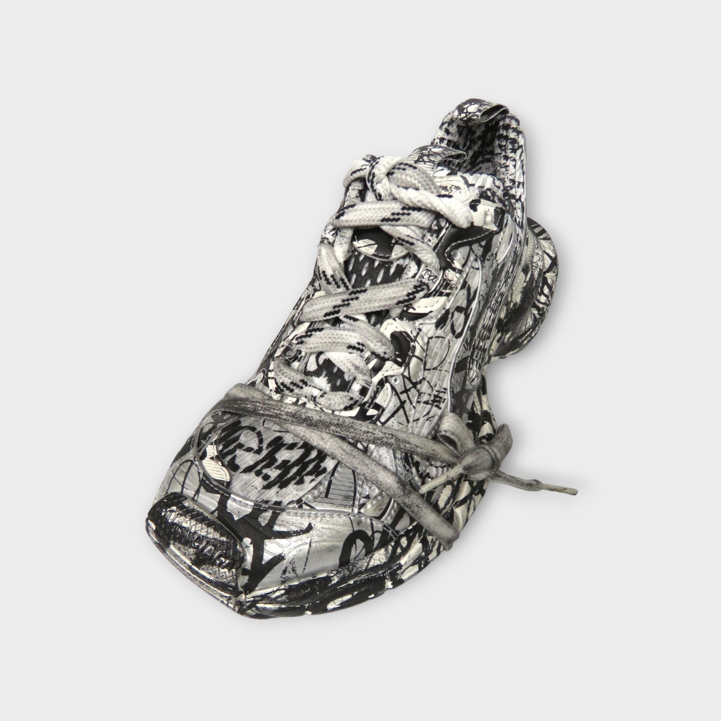 BALENCIAGA 3XL EXTREME GRAFFITI