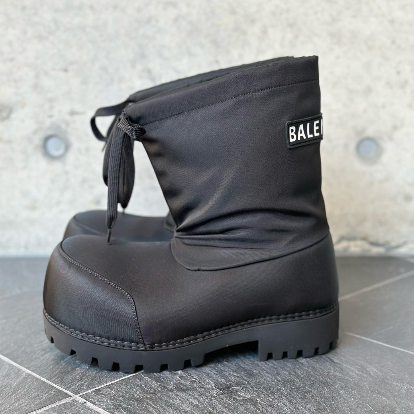 BALENCIAGA ALASKA LOW BOOT/NYLON