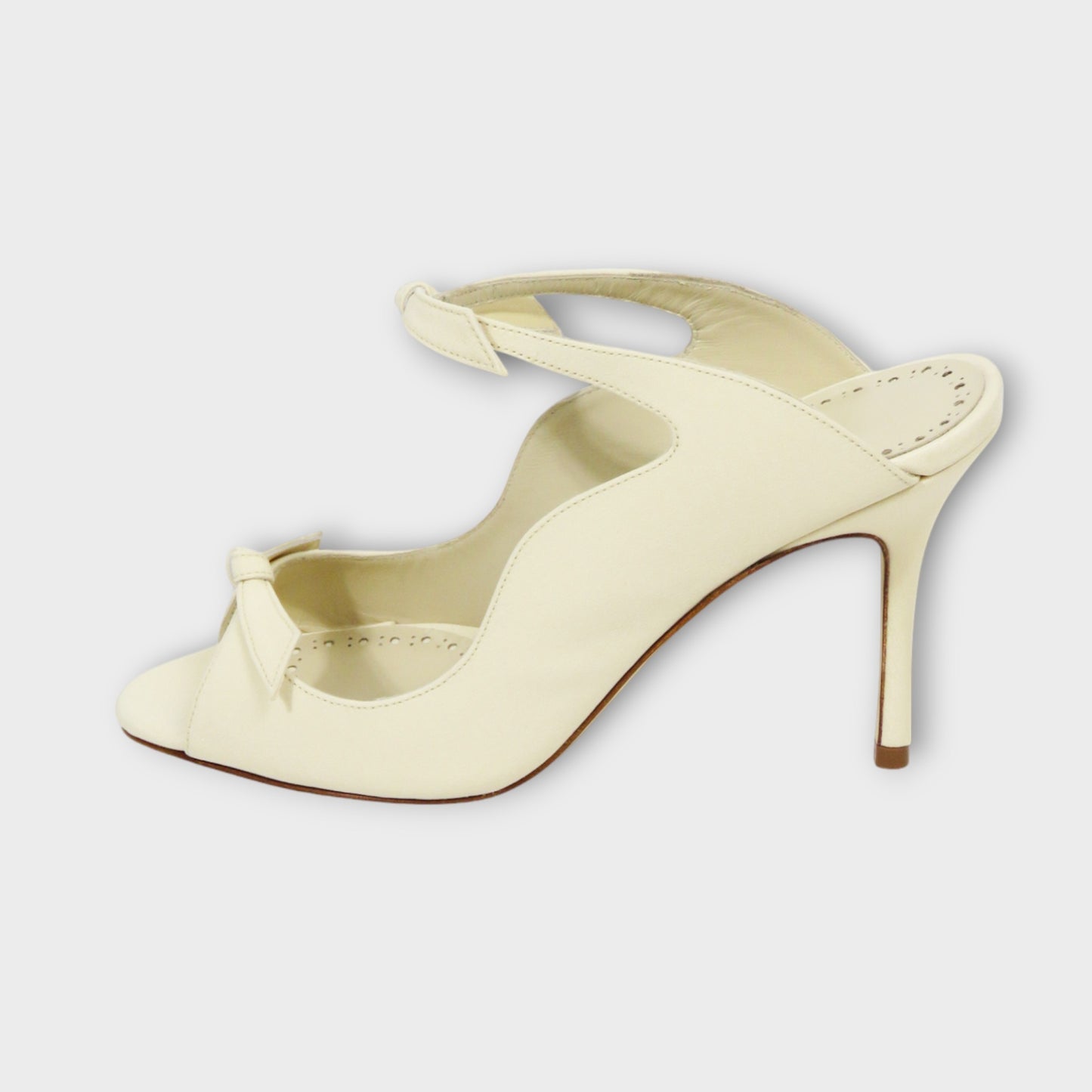 MANOLO BLAHNIK FIOCCHETTTI