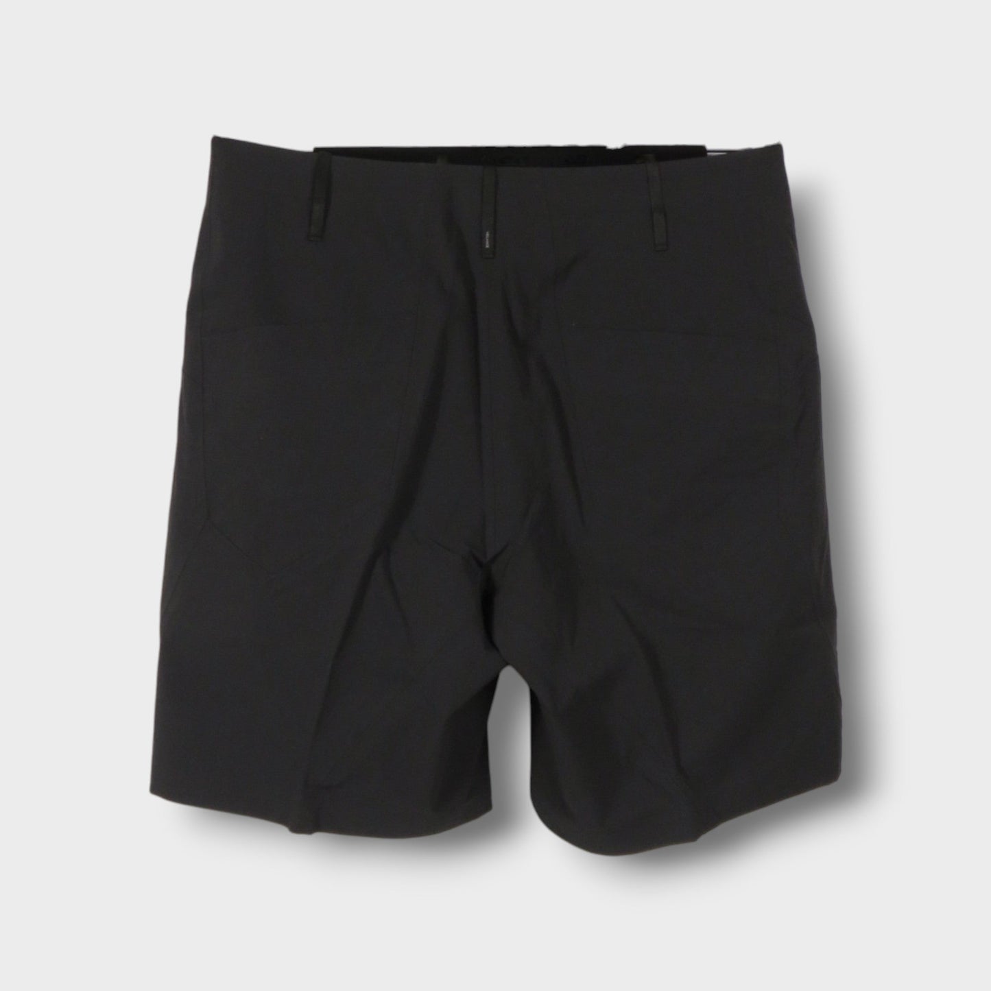 VEILANCE SHORTS