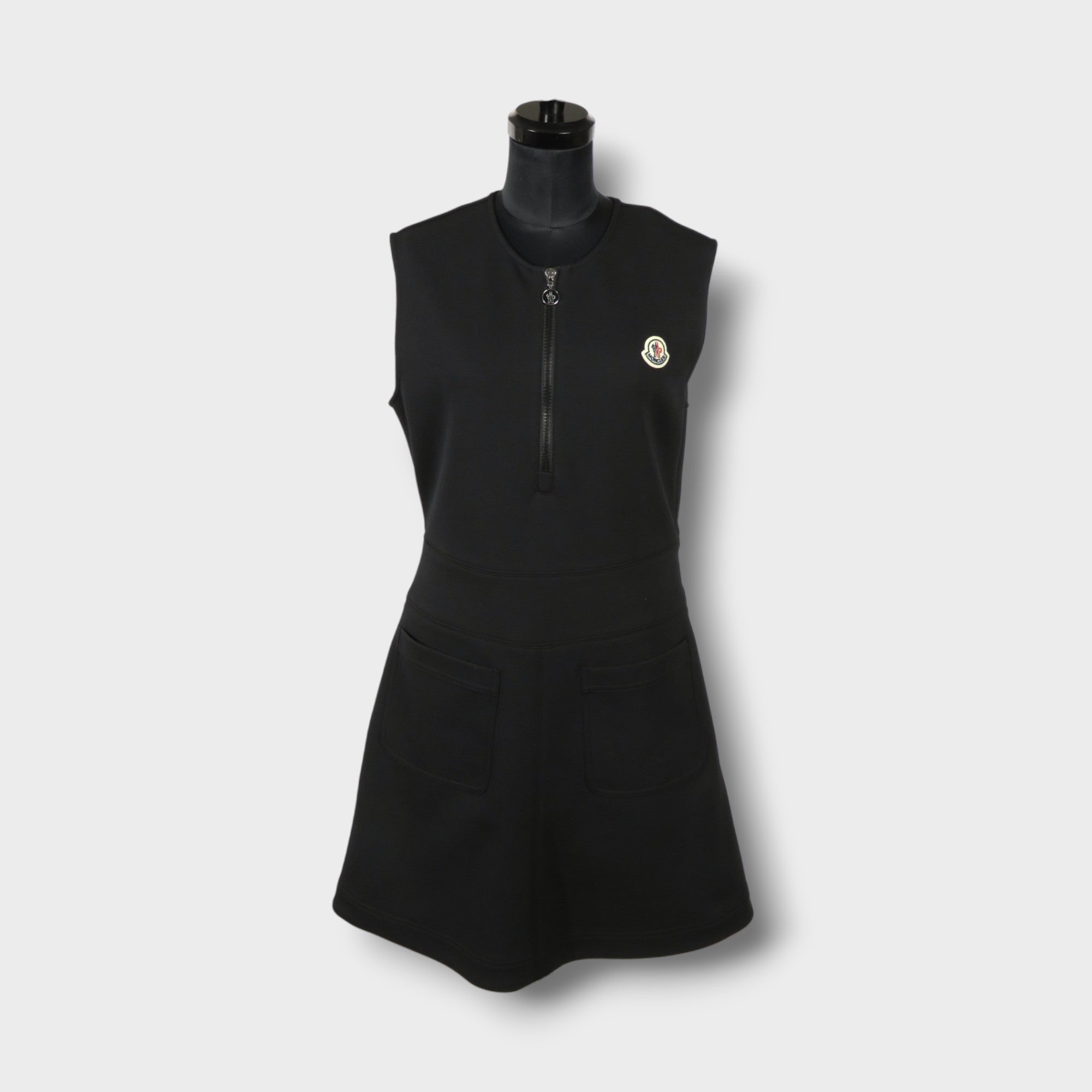 MONCLER DRESS – mou by ACROPOLIS