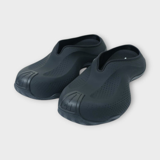 BALENCIAGA BASKETBALL SLIP ON/W