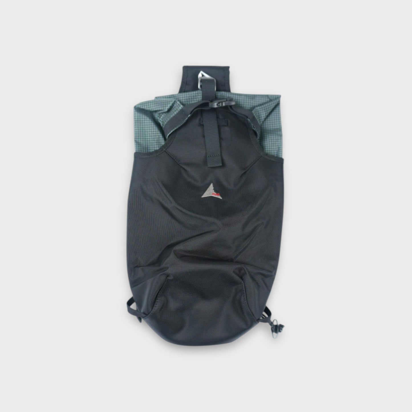 ROA TESTUD0 5L Technical Shell Sling Bag