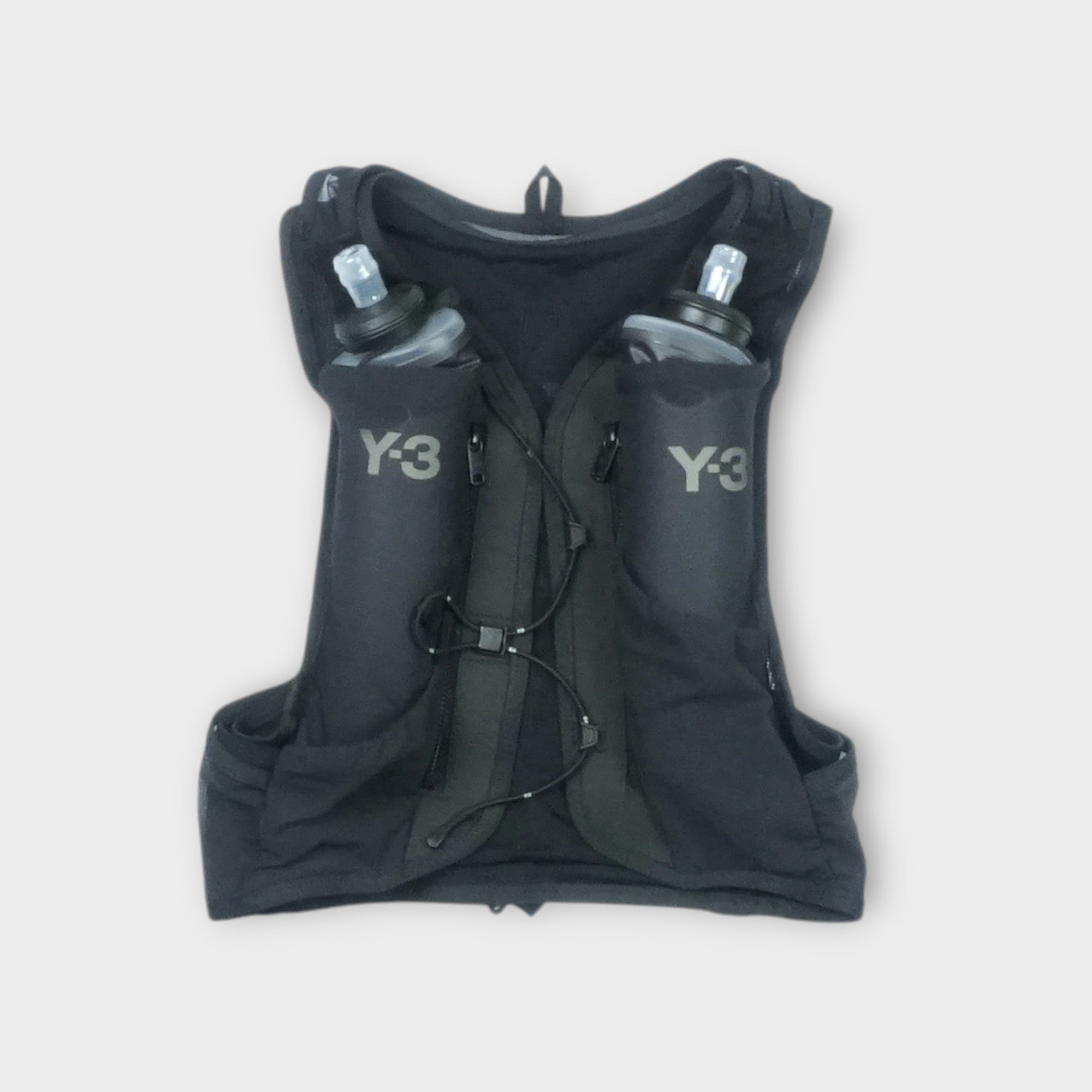 Y-3 RUN VEST – mou by ACROPOLIS