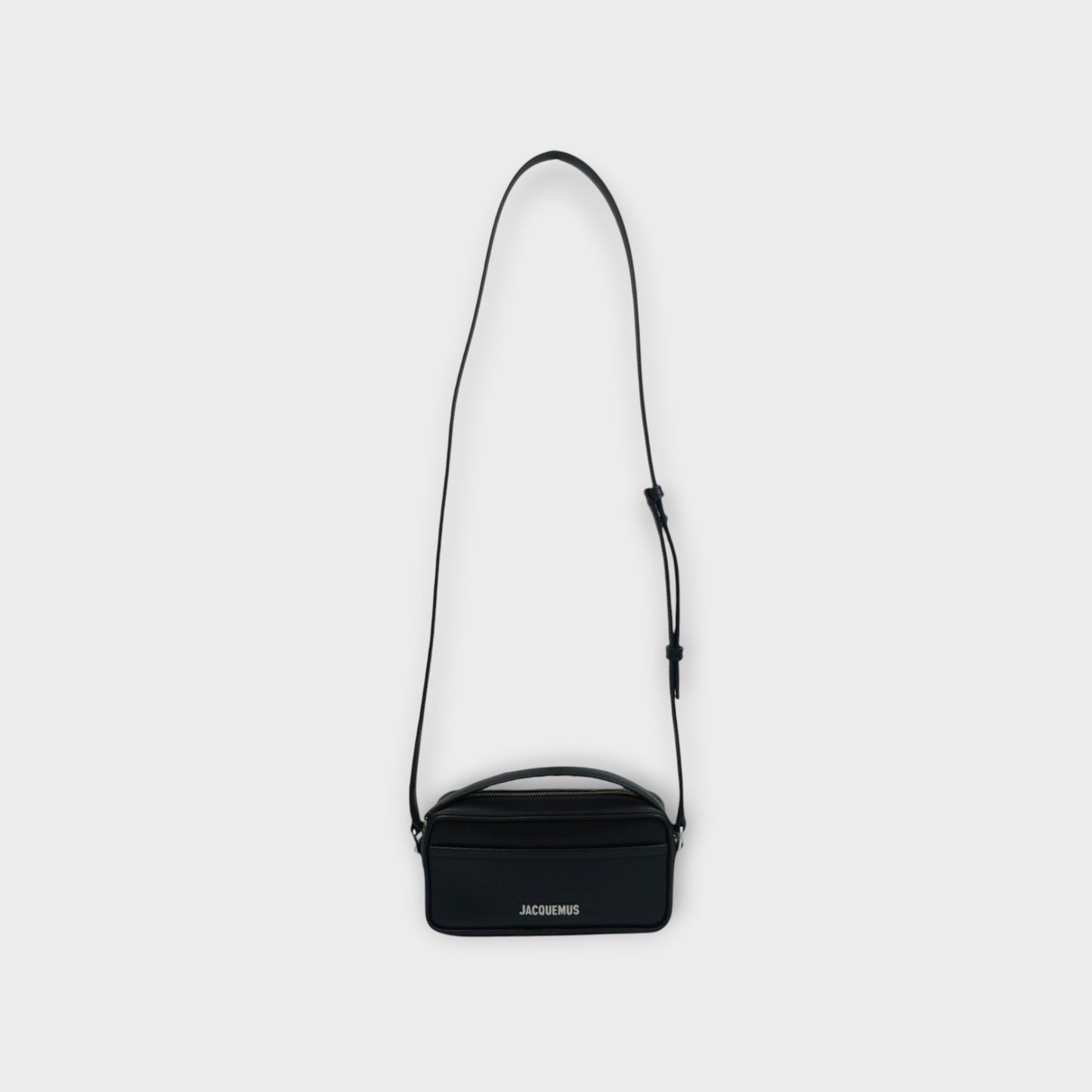 JACQUEMUS LE BANETO