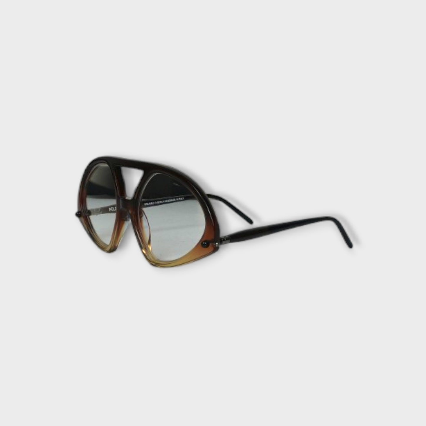 KUBORAUM frame&case P31 59-22 TMN