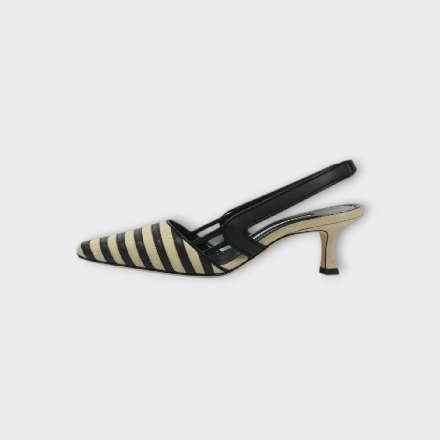 MANOLO BLAHNIK PELAS