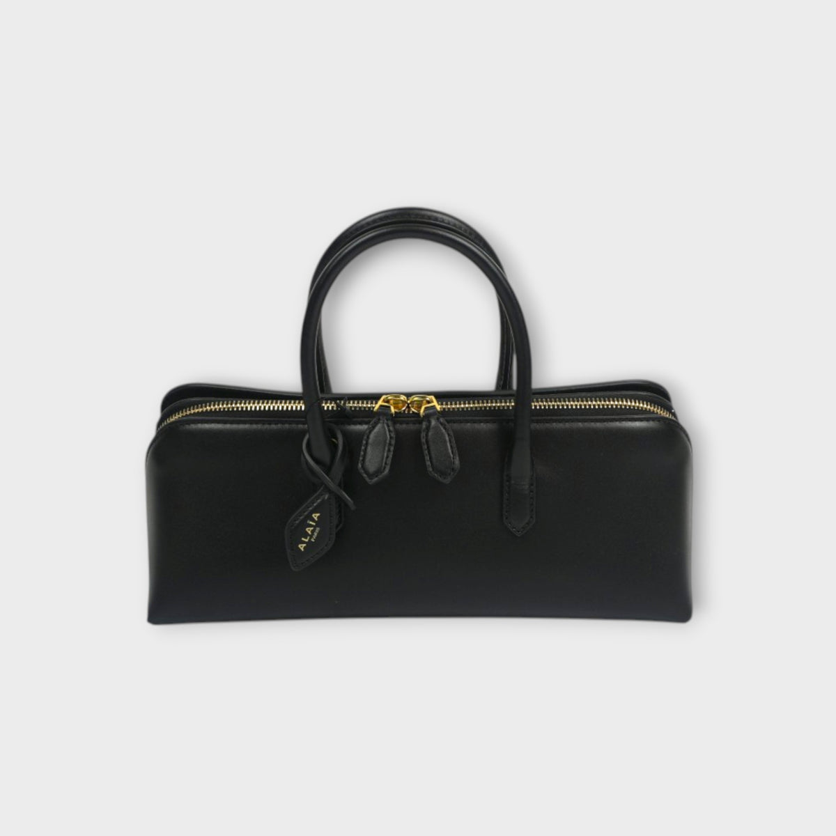 ALAÏA DELTA S TOP HANDLE