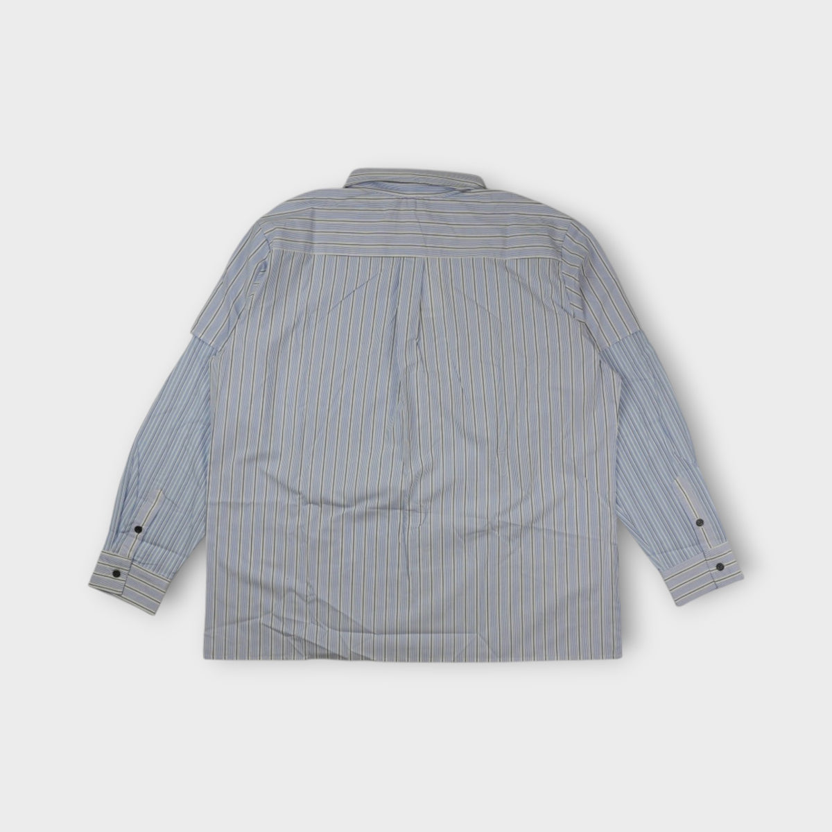 WESTFALL BUTTON DOWN SHIRT WITH PATCHES AND LAYERED SLEEVE