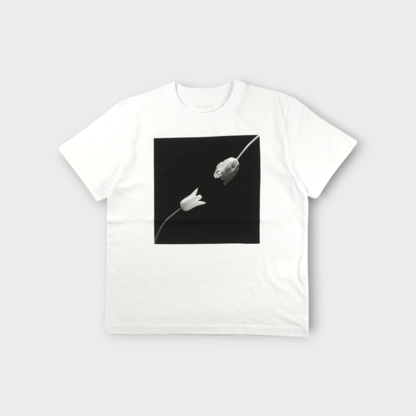 sacai UNISEX Robert Mapplethorpe Graphic Print T-Shirt
