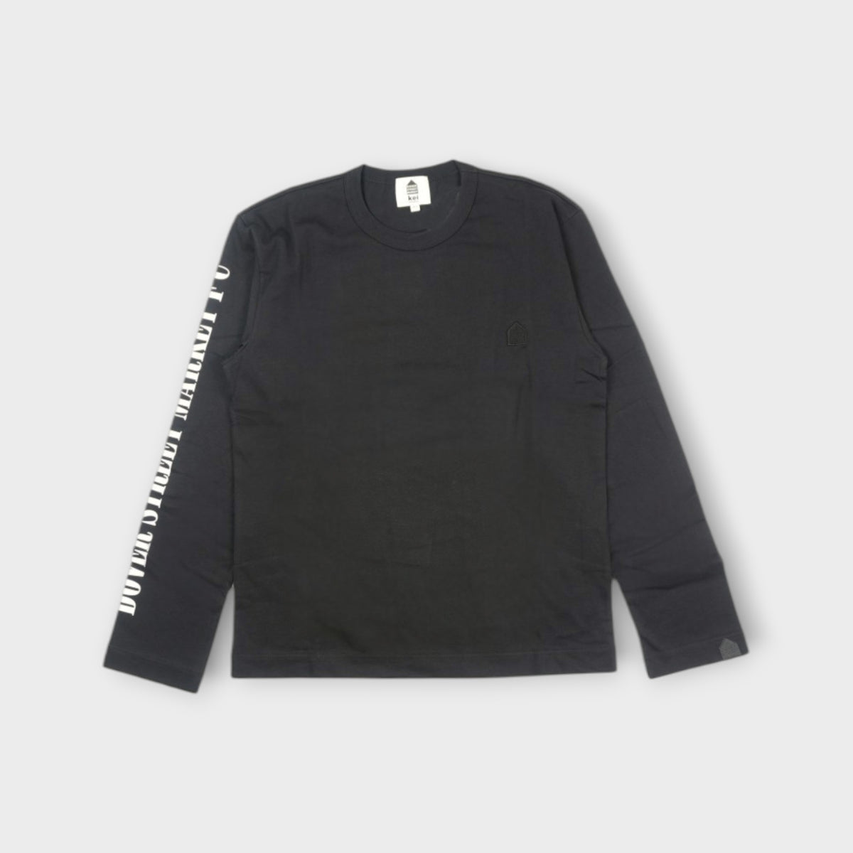 DSM kei ninomiya PRINT ON SLEEVE LONGSLEEVE TEE