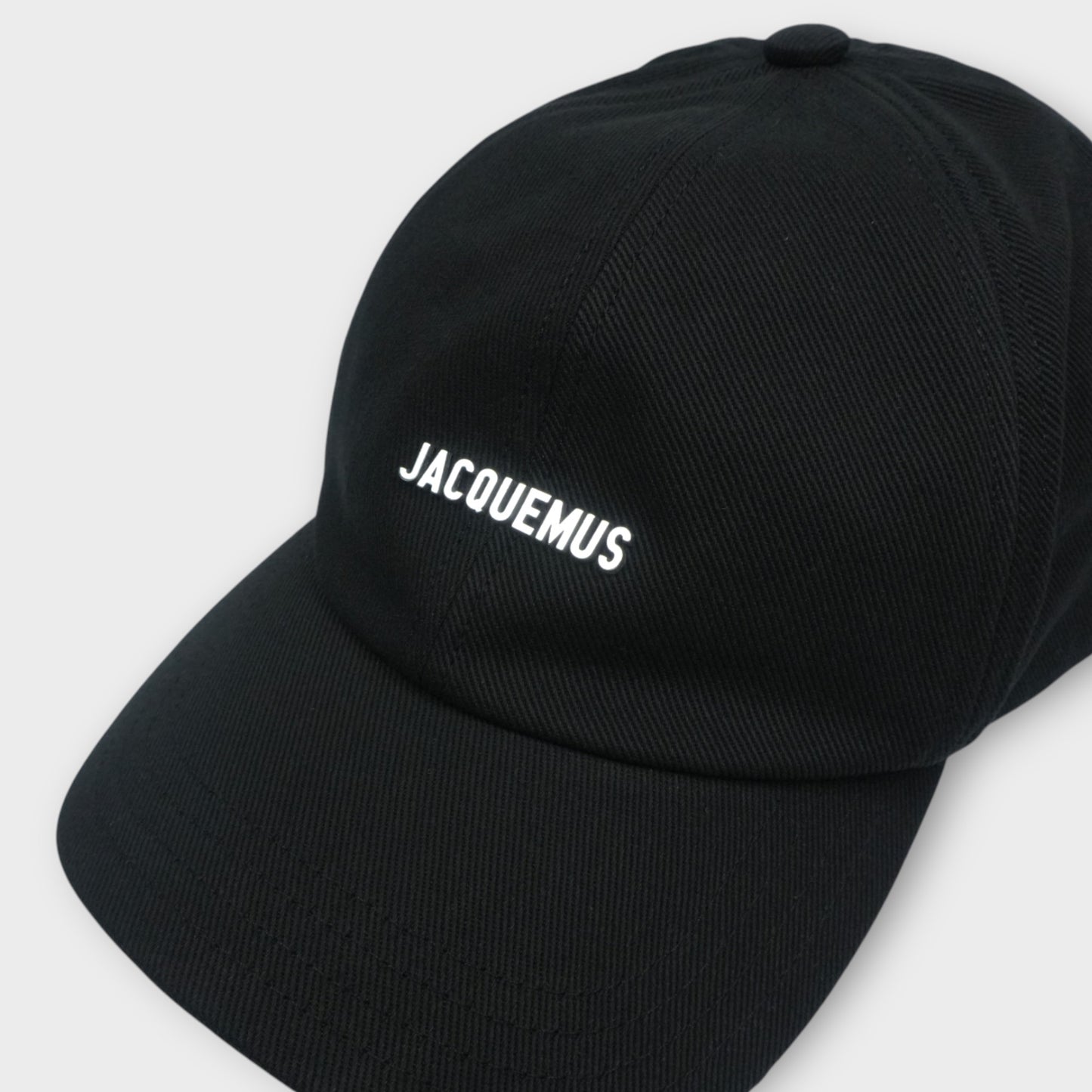 JACQUEMUS LA CASQUETTE GADJU