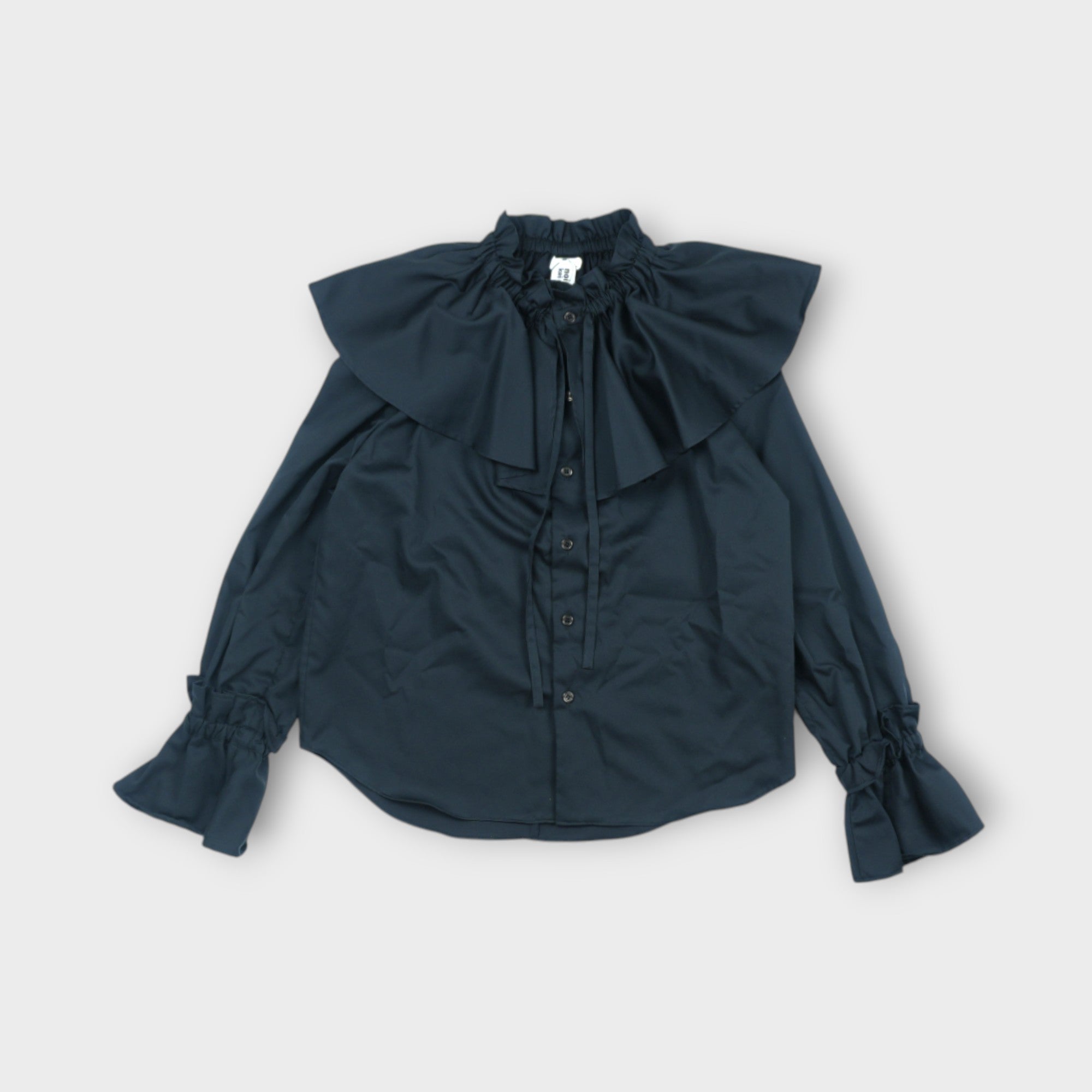 noir kei ninomiya – mou by ACROPOLIS