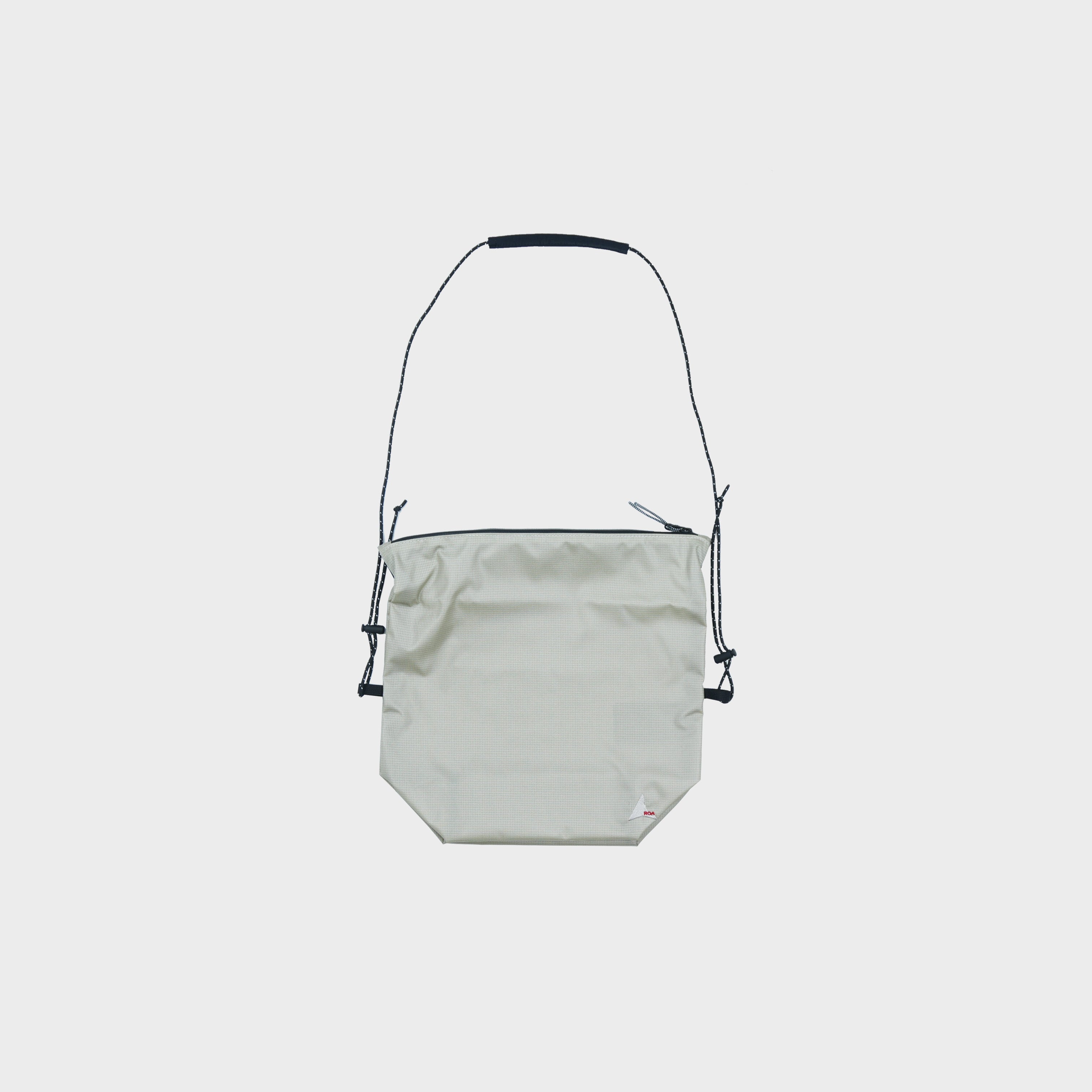 ROA Yuna Ripstop Crossbody Bag – mou by ACROPOLIS
