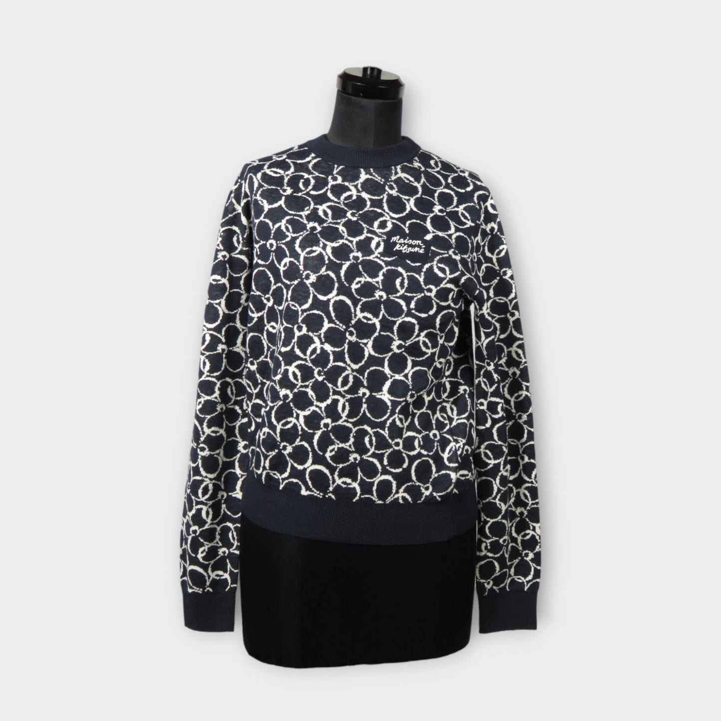 MAISON KITSUNÉ ABSTRACT DAISY JACQUARD JUMPER