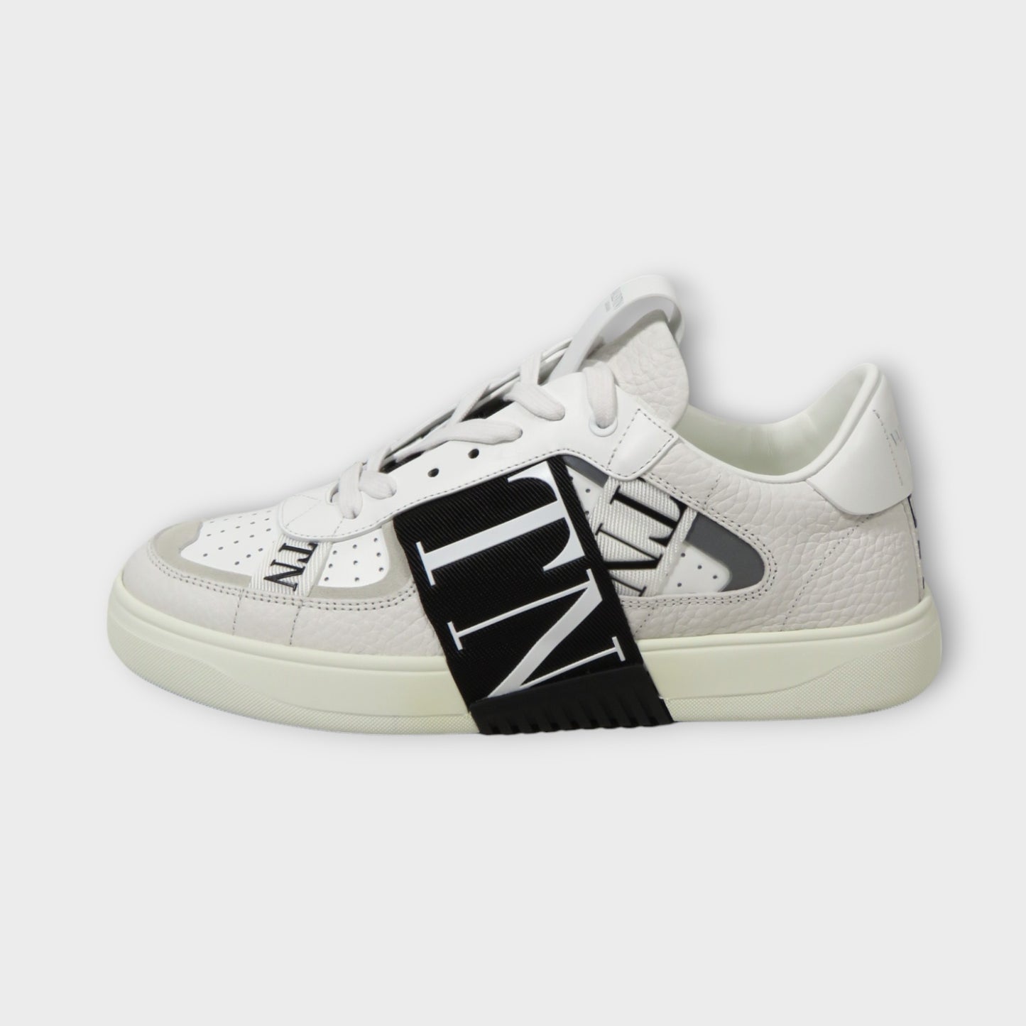 VALENTINO SNEAKERS