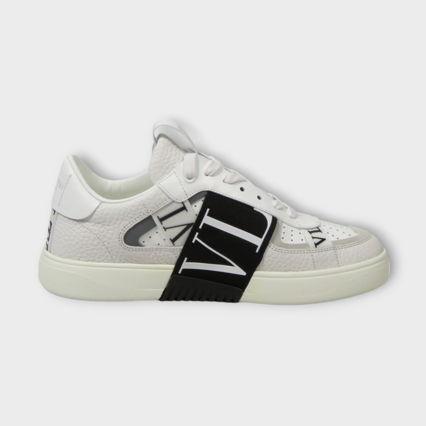 VALENTINO SNEAKERS