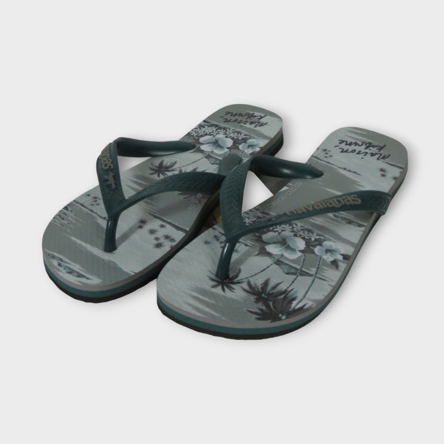 MAISON KITSUNÉ HAWAIIAN FLIP FLOP