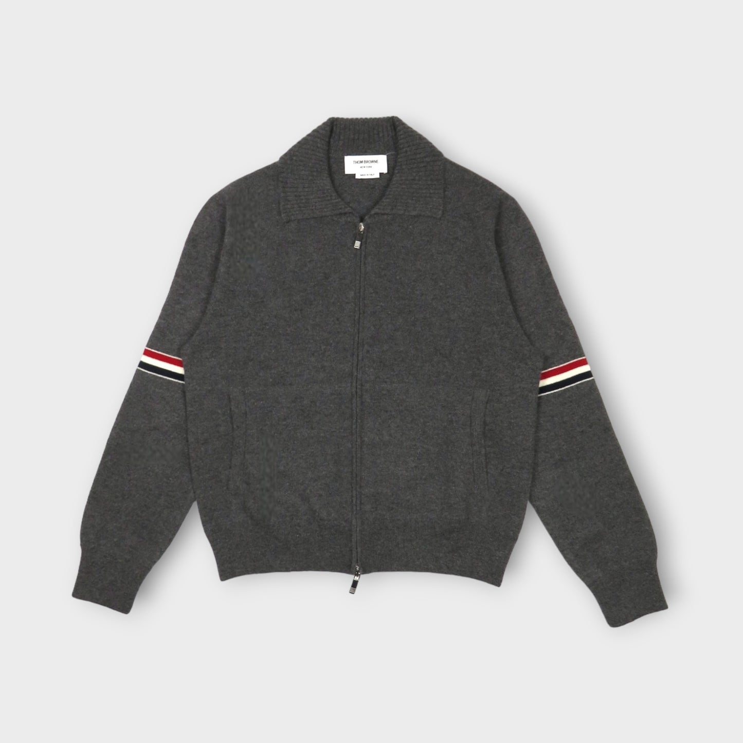 THOM BROWNE JERSEY FLOAT JACQUARD STITCH POLO COLLAR FULL ZIP IN CASHMERE W/ RWB ARMBAND