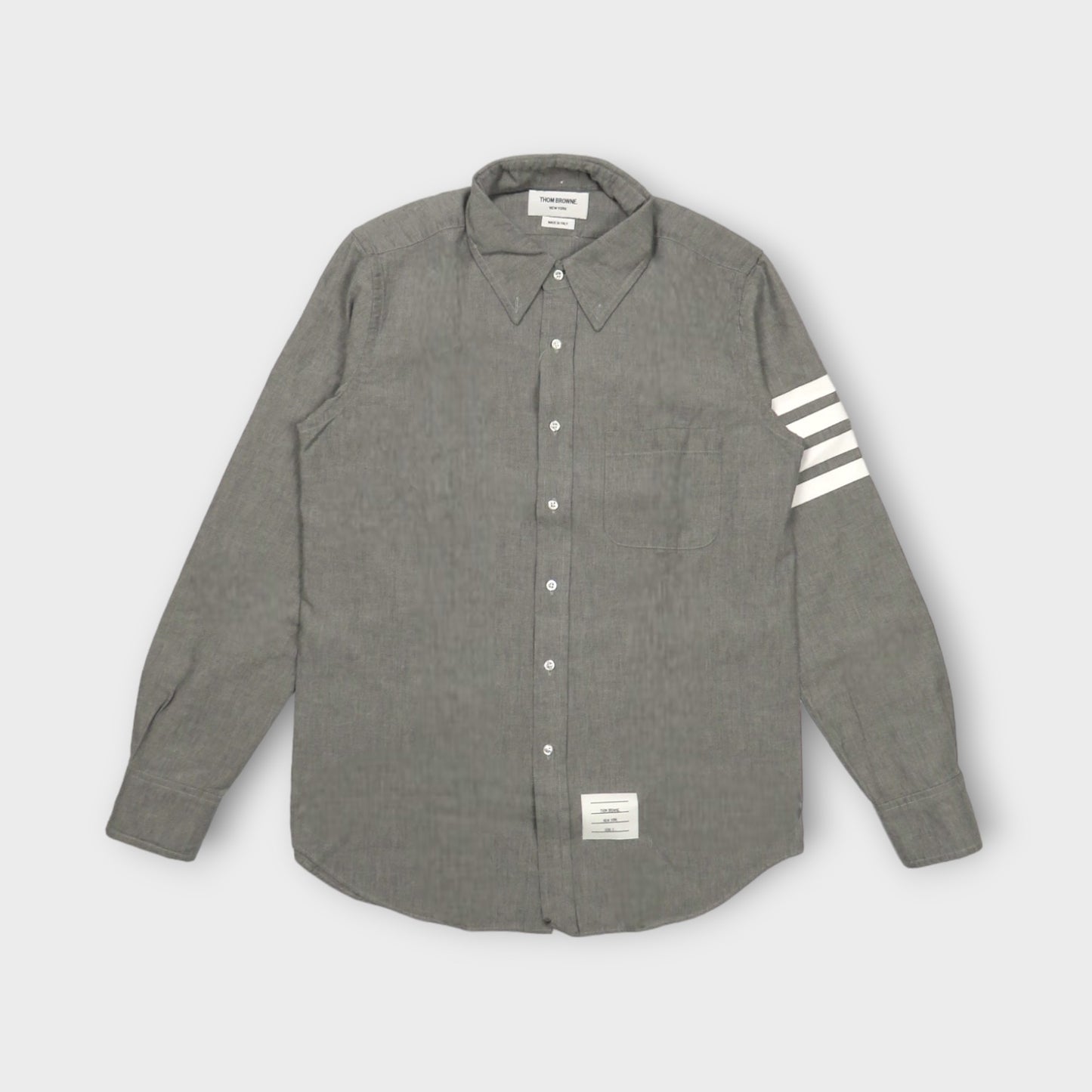 THOM BROWNE STRAIGHT FIT SHIRT W/ 4BAR IN CHAMBRAY