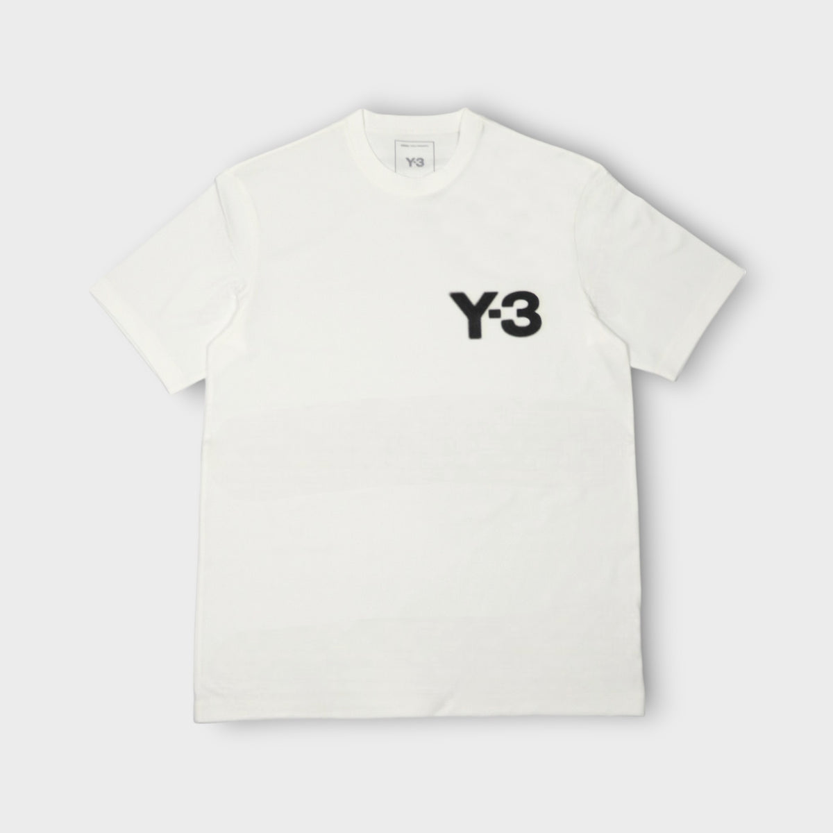 Y-3 LOGO SS TEE – mou by ACROPOLIS