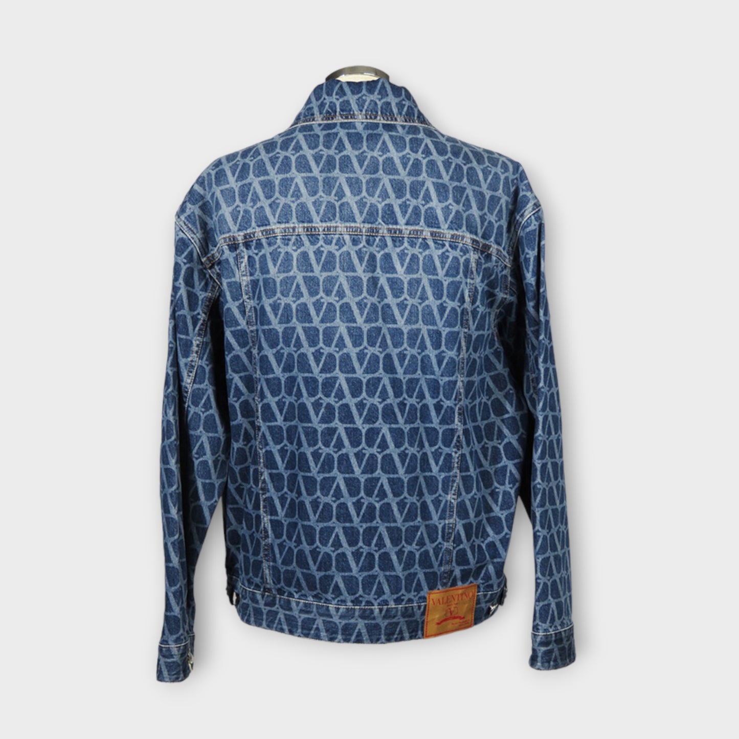 VALENTINO Denim jacket with Toile Iconographe motif