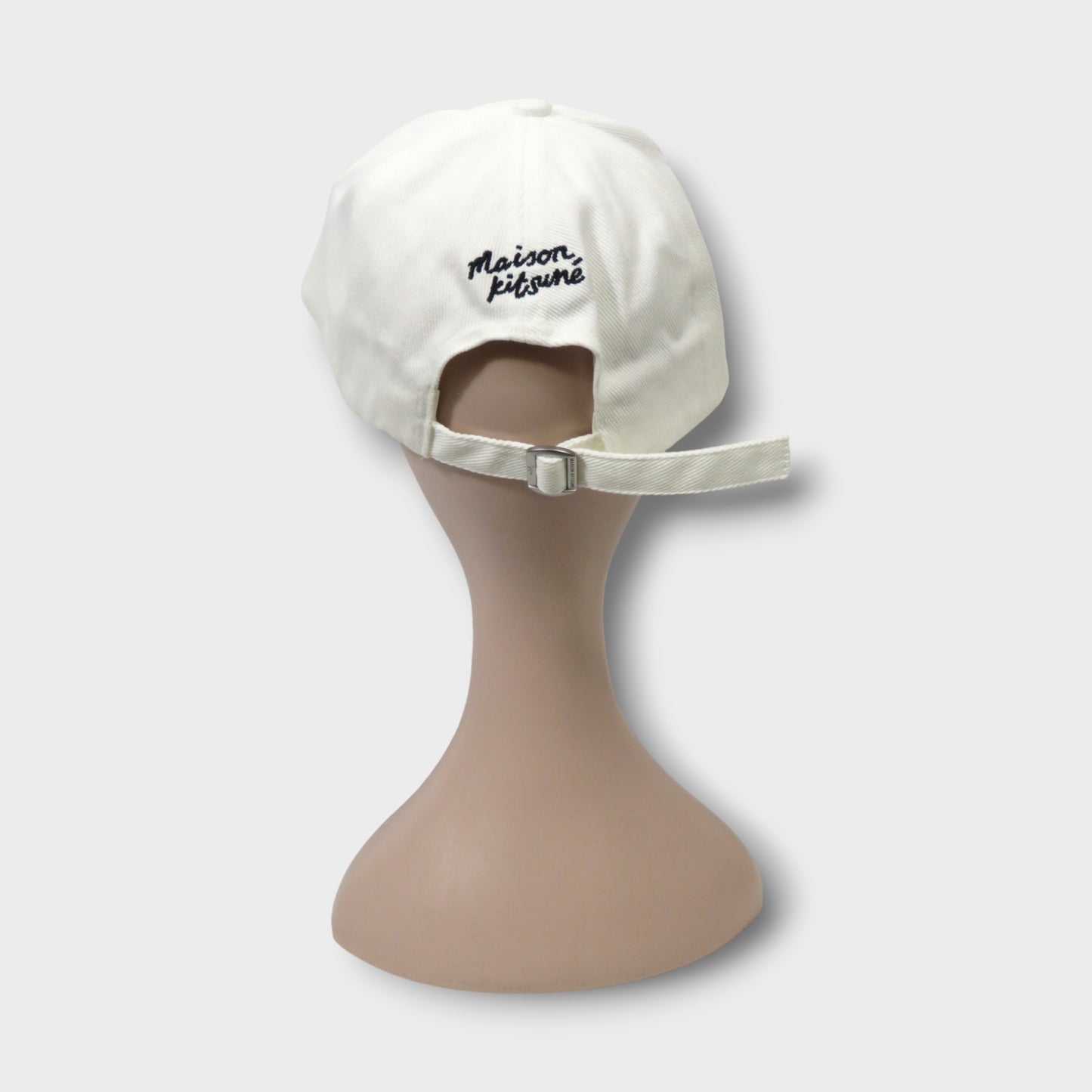 MAISON KITSUNÉ LARGE FOX HEAD 6 PCAP